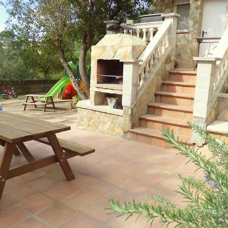 Caules Sleeps 8 Pool Wifi Villa